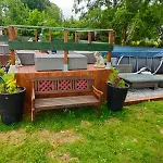 The Lions Den - La Loge Vendégház Mantilly