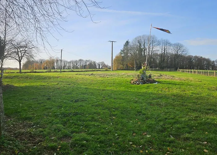 The Lions Den - La Loge