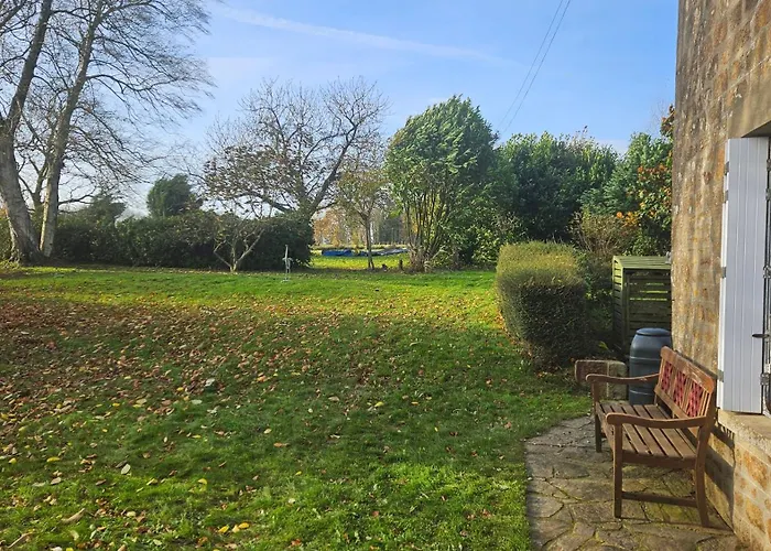 The Lions Den - La Loge Πανσιόν *